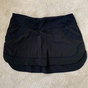 Lulu Lemon sport skort, black size 8